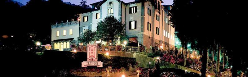 Hotel Villa Delle Ortensie Sant'Omobono Imagna Exterior foto